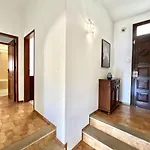 Vila Santo Antonio - By Hd