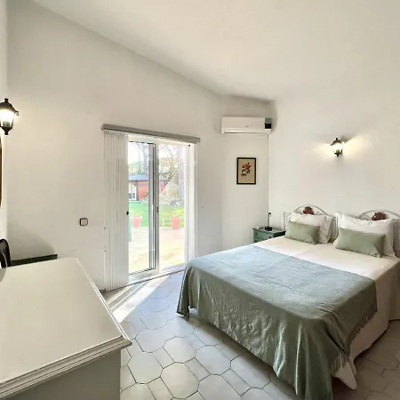 Santo Antonio - By Hd