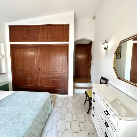 Santo Antonio - By Hd Vilamoura